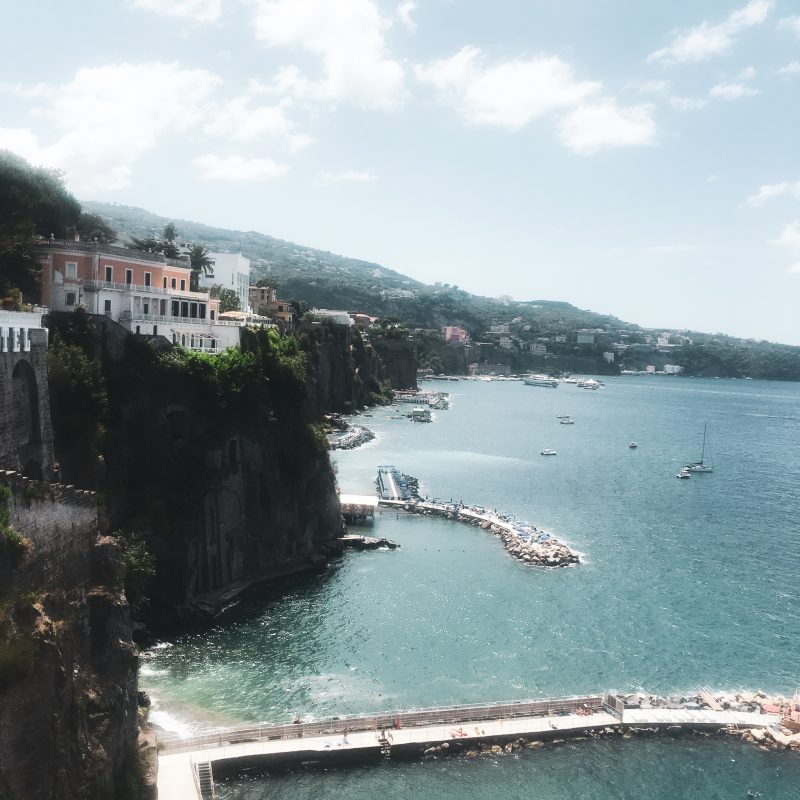 travel-guide-to-sorrento
